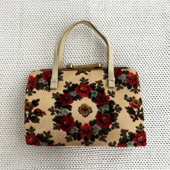 Vintage Maxine Beige Red Floral Carpet Bag Needlepoint Briefcase Shoulder Tote - Picture 1 of 14